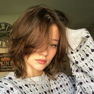 Meet your Posher, Posh